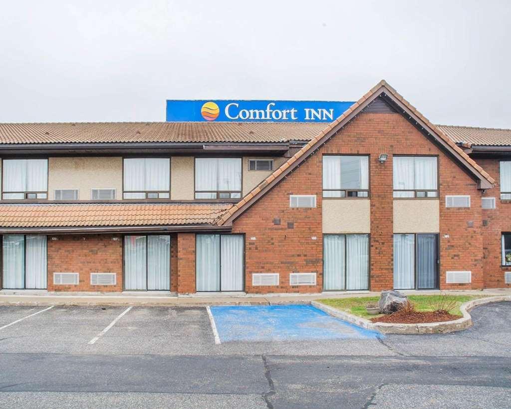 Comfort Inn Парри-Саунд Экстерьер фото